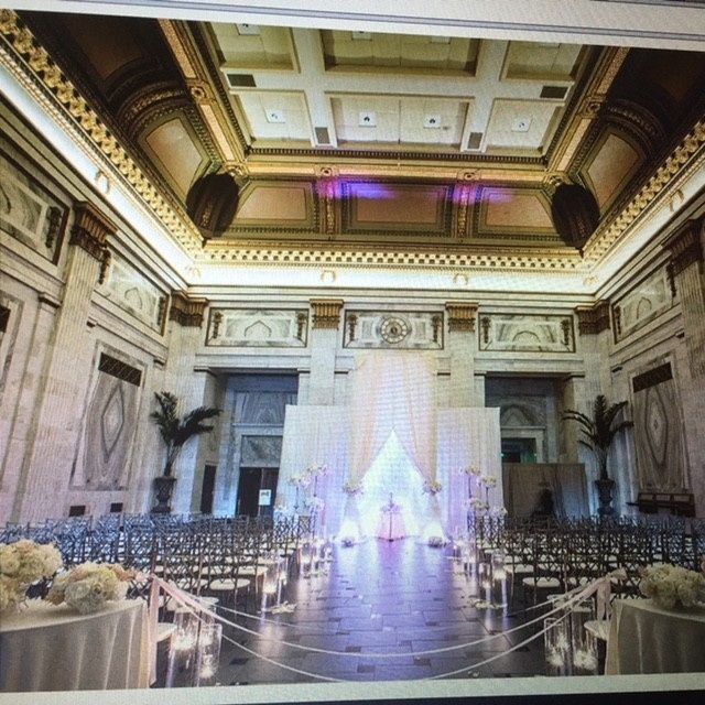 Share your venue-love with me!!!