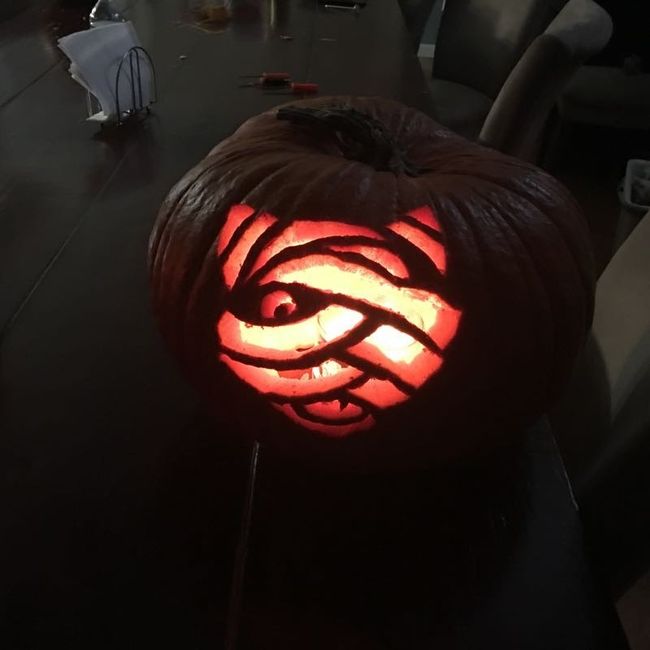 NWR: Cannon wants to share his pumpkin!