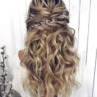Potential Hairstyle #2 (Curls, half-up/half-down with baby's breath etc) 