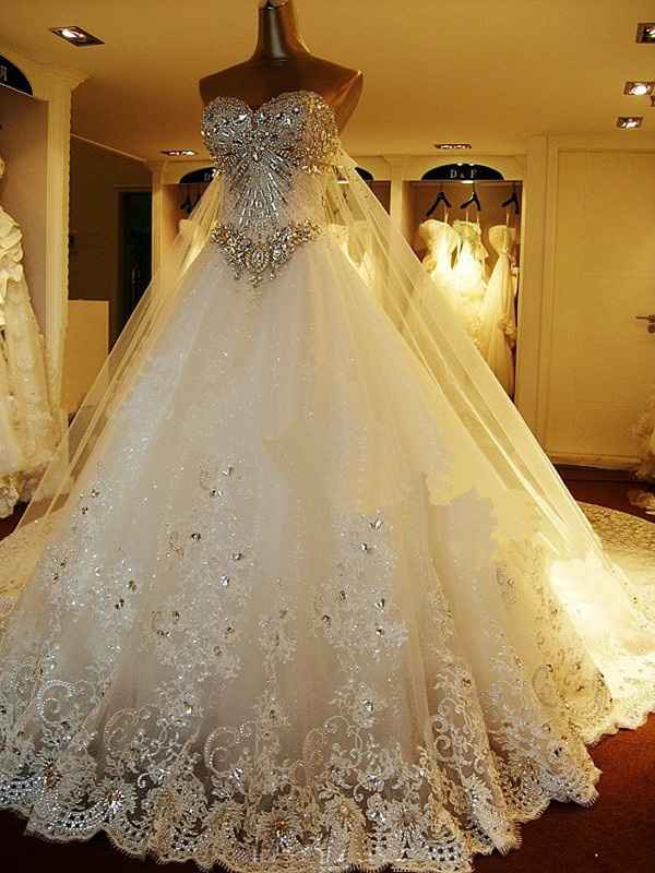 Show me your dresses! - 1