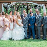 Uneven wedding party