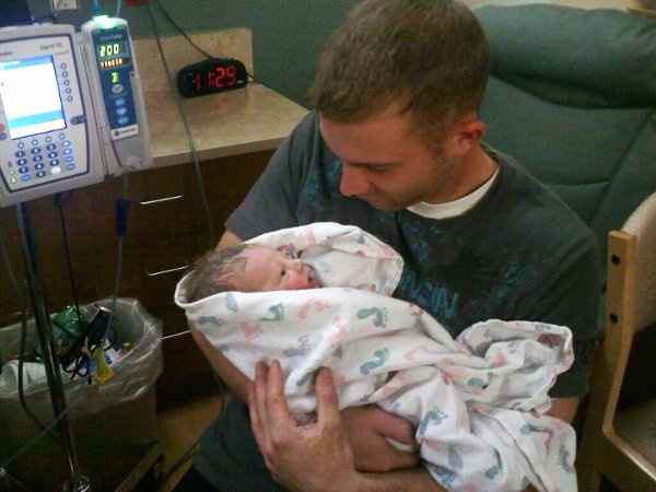 Who loves u ;) show us your FH or Hubby