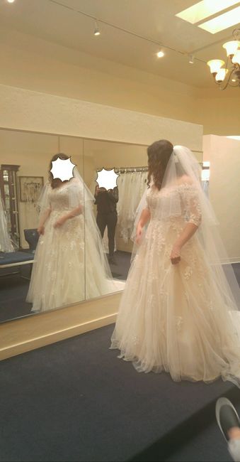 Please show your wedding dress, ladies - 1