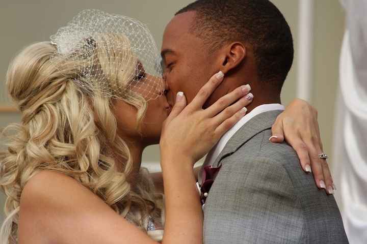 BACK & MARRIED :) NON PRO'S *UPDATE MORE PICS