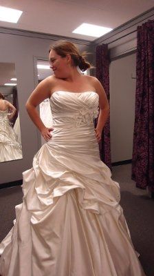 Tried on dresses..*Pics*