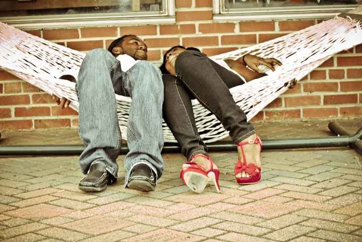 THEY'RE FINALLY HERE! ENGAGEMENT PHOTOS!!!!