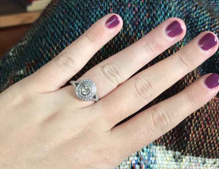 Oval Engagement Ring