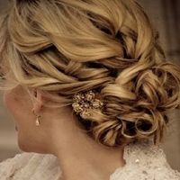 how are you doing your hair?