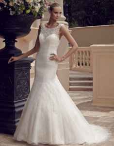 Let's see those dresses! (and look at mine! LOL)