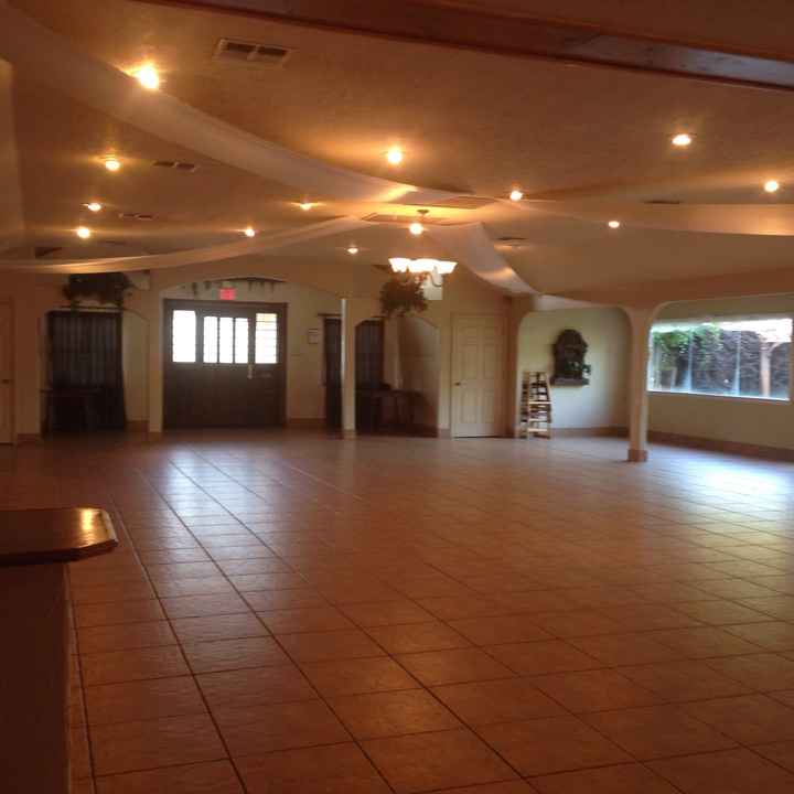 Plastic dinnerware? Tacky?