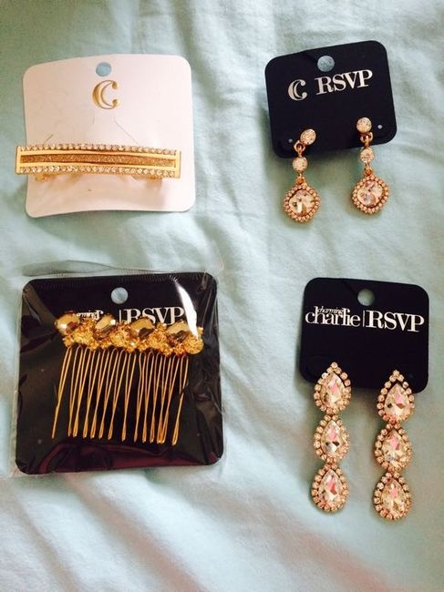 Where did you get your accessories from?