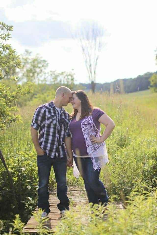 Help with engagement picture outfits - 2