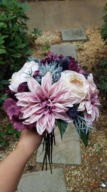 In a funk so DIY'ed my bouquet today on a whim!