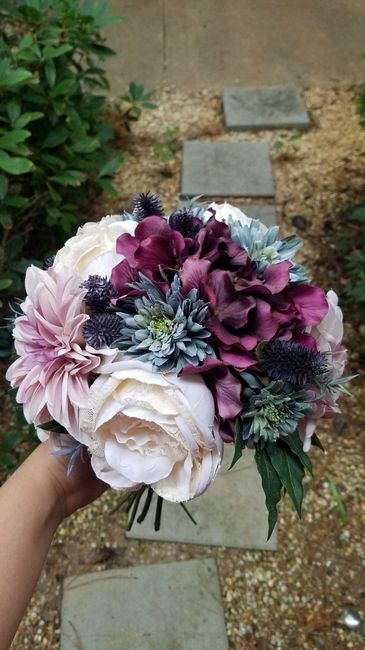 In a funk so DIY'ed my bouquet today on a whim!