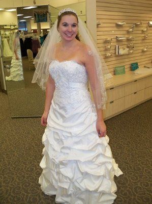 Dresses.. 1st attempt (Pics)