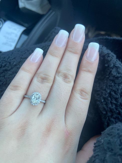 Brides of 2022! Show us your ring! 13