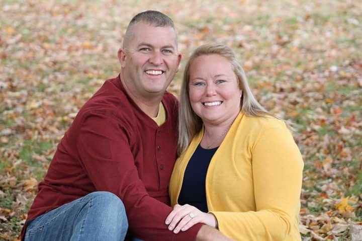 Engagement Pics Back! Love them!