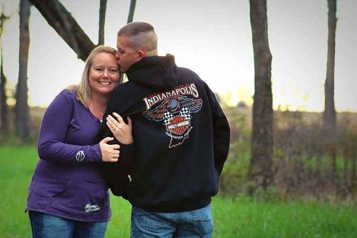 Engagement Pics Back! Love them!