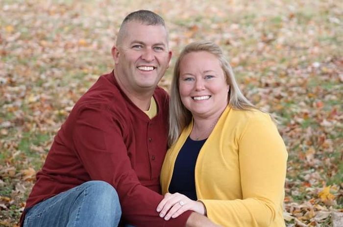 Engagement Pics Back! Love them!