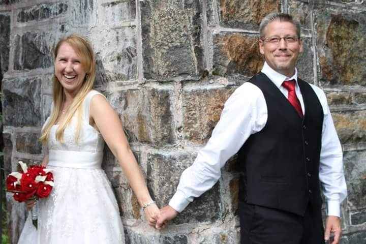 Married One Week! Probam Pics and details - 1