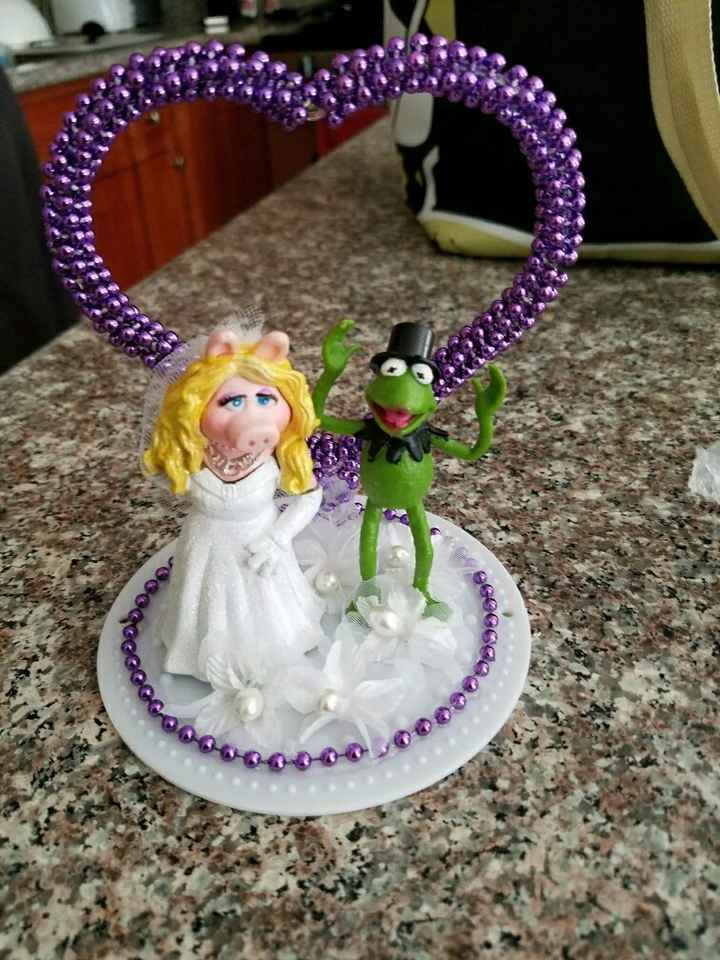 Cake toppers