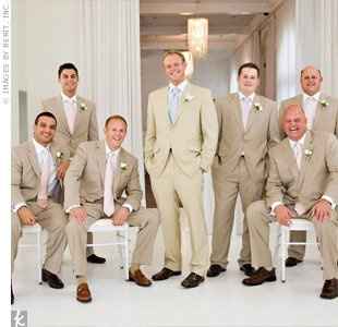 Should the Groom match the Bride?!