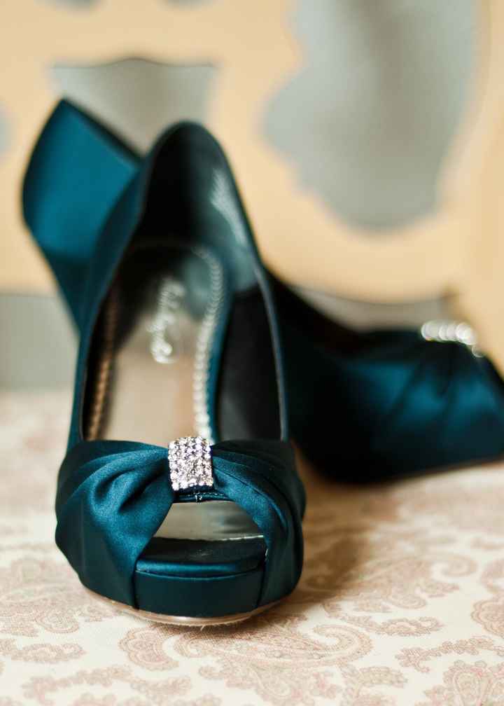 Glass slipper - show me your wedding shoes!