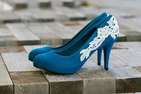 gettin' on the shoe bandwagon... opinion needed