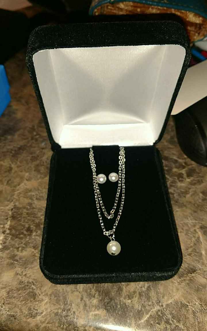 In need of jewelry inspiration! Show me yours!