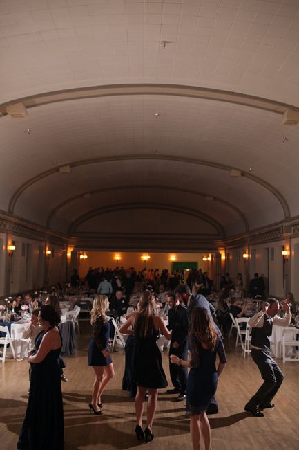 Fun (PROPERLY HOSTED) Weddings!