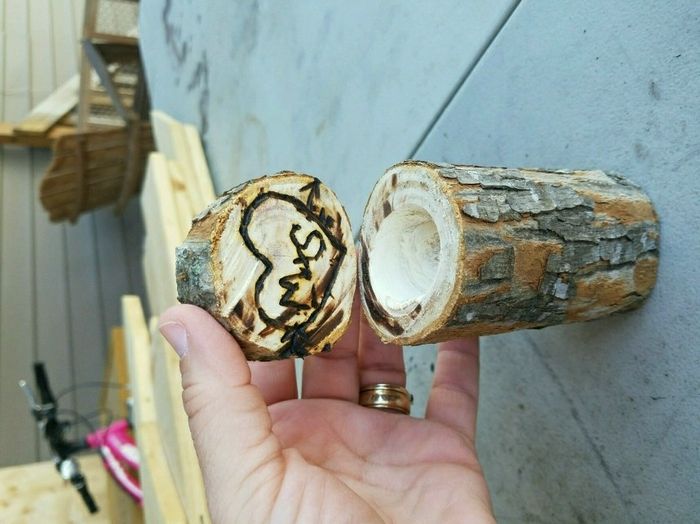 What will your ring bearer be carrying?
