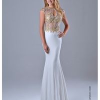 Show us your bridesmaid dresses!