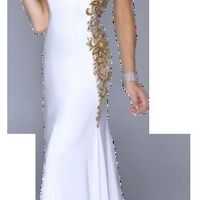 What kind of wedding dress is suitable for a beach wedding