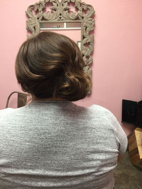I wanna see how you're wearing/wore your hair!