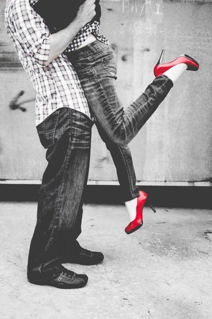 Let's see engagement pictures!!