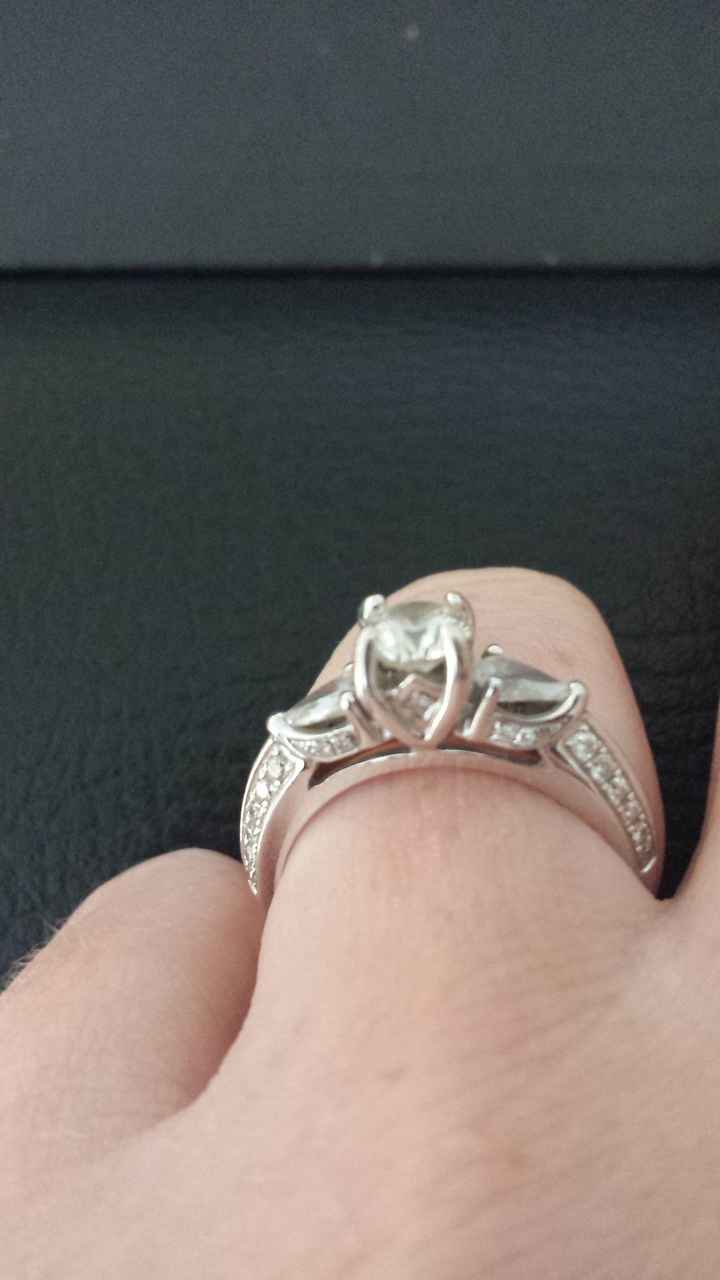 Show me your wedding band!