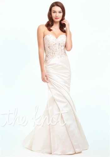 Spin off: describe your dress in three words AND include a picture!