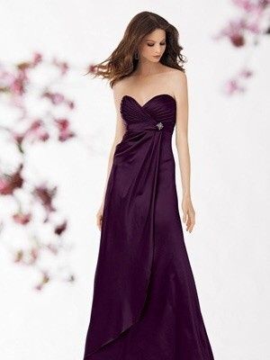 anyone else out there with purple bridesmaid dresses?!