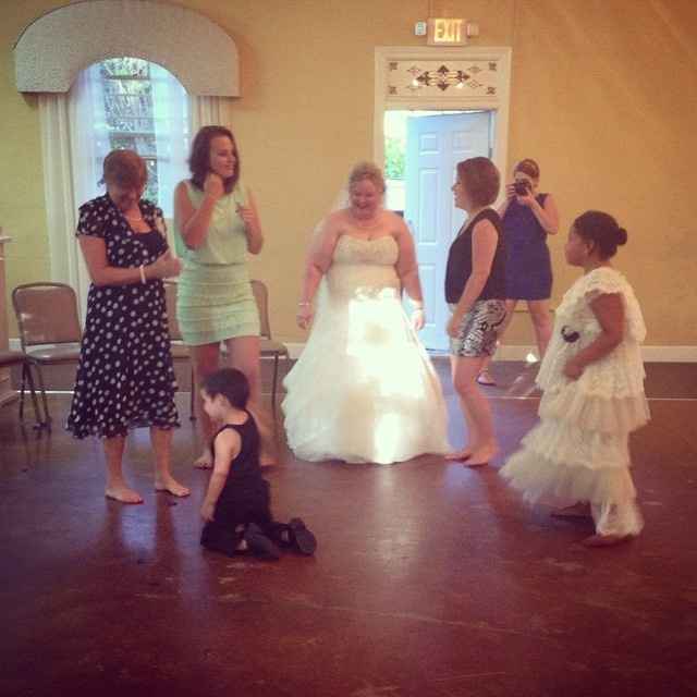 BAM...non-pro pics. Updated with pro pics in comments!