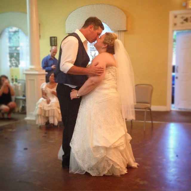 BAM...non-pro pics. Updated with pro pics in comments!