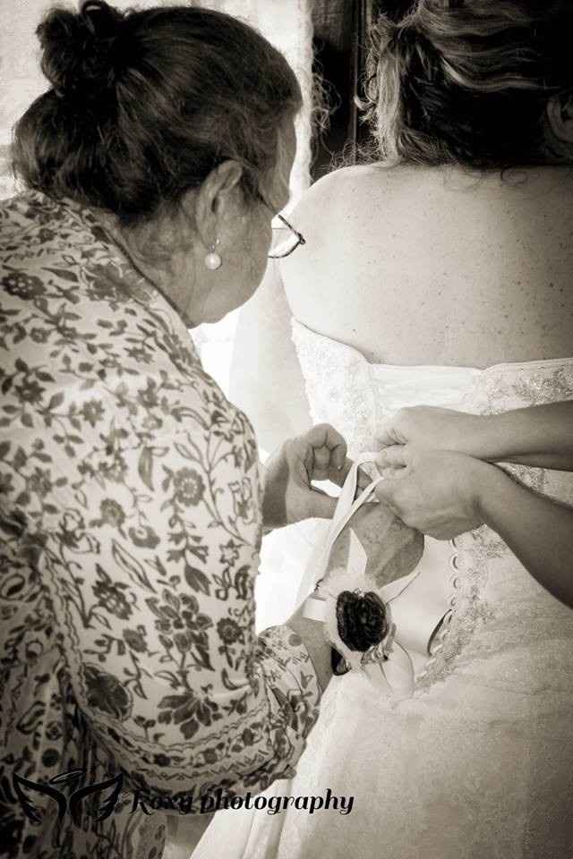 BAM...non-pro pics. Updated with pro pics in comments!