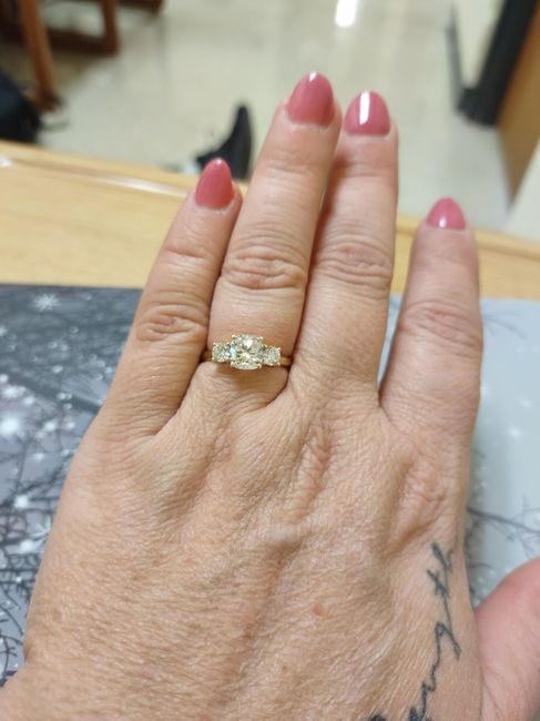 Brides of 2022! Show us your ring! - 1