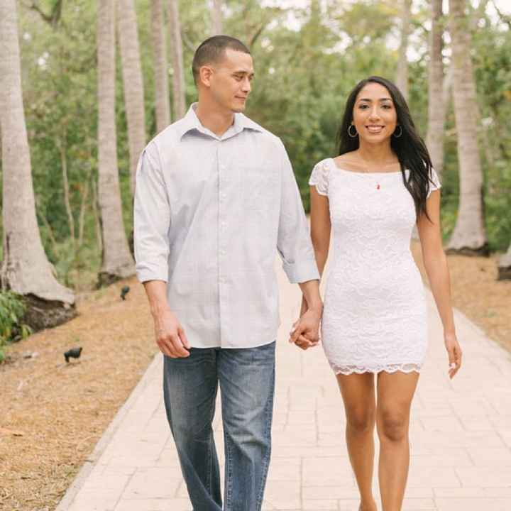 Engagment photos!! - 1