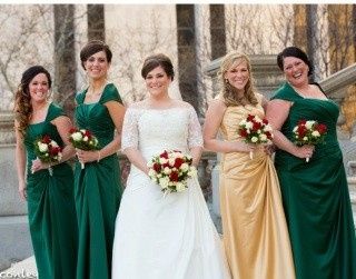 What are your wedding colors?!