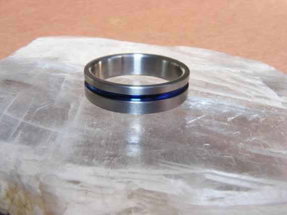 Let's talk wedding bands!