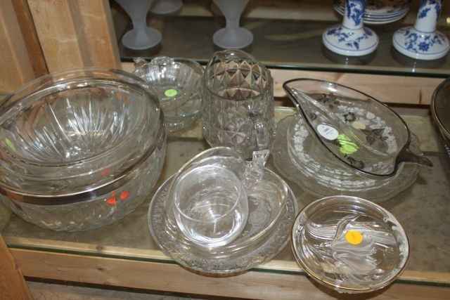 Online Auction Haul! Wedding Decor Aquired! (pics)