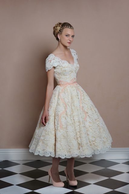 What STYLE is your dress?
