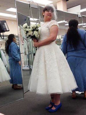 I need more dress porn in my life...