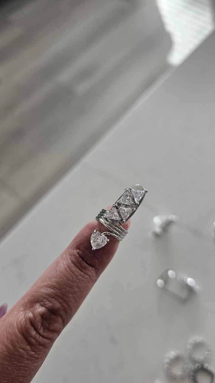 My Finger Nail Fell Off 1 Month Before my Wedding!!! - 2