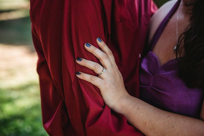 Engagement Photo Shoot (solid) 